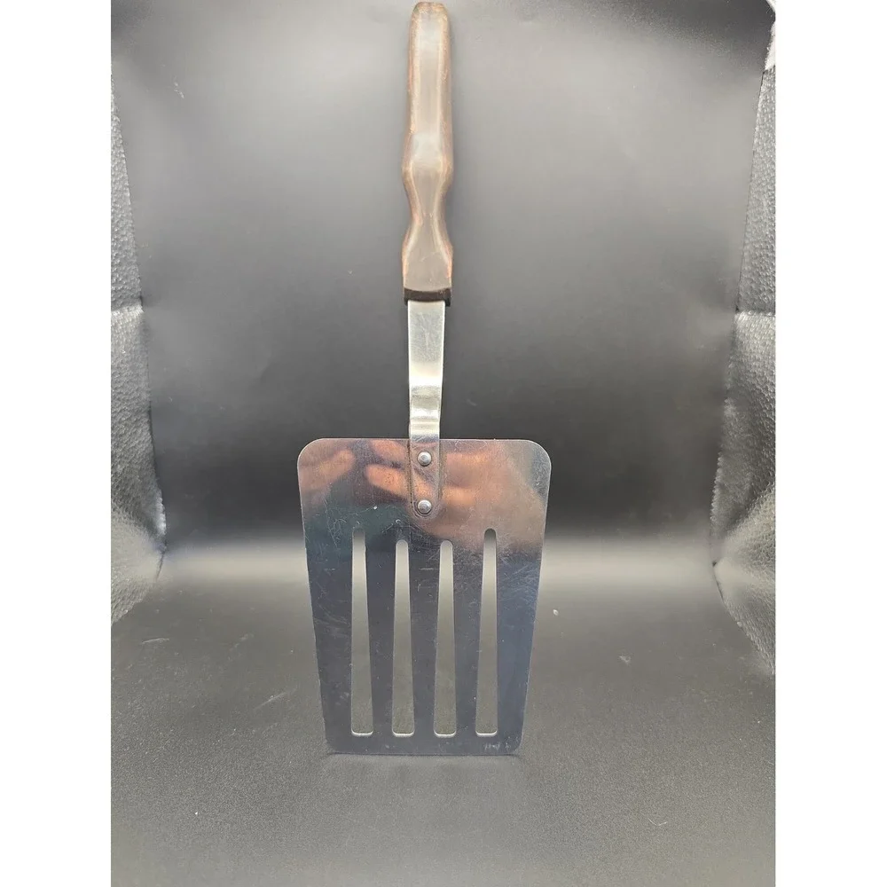 CUTCO No. 16 Slotted Spatula Turner Stainless Steel Blade Wood Handle USA Made